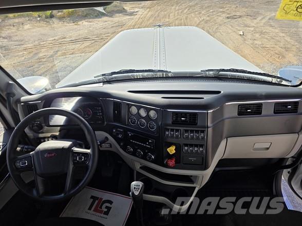 Peterbilt 589 Camiones tractor