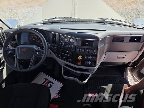 Peterbilt 589 Camiones tractor