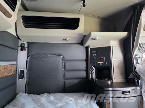 Peterbilt 589 Camiones tractor