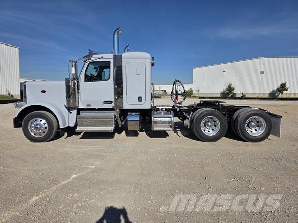 Peterbilt 589 Camiones tractor