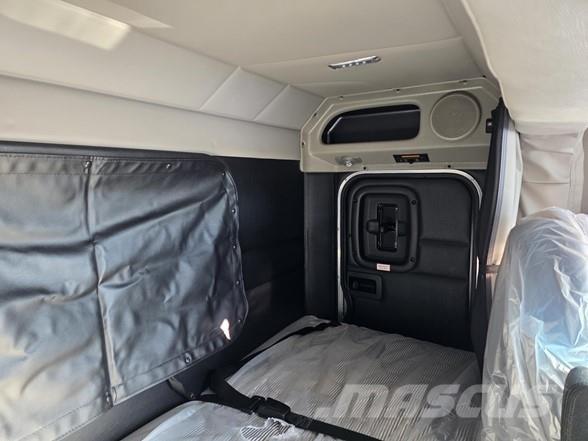 Peterbilt 589 Camiones tractor