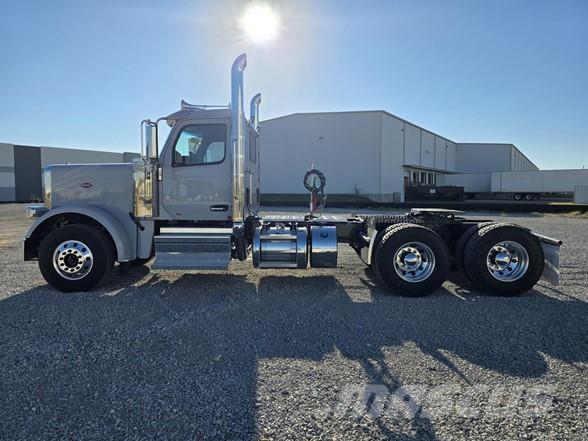 Peterbilt 589 Camiones tractor
