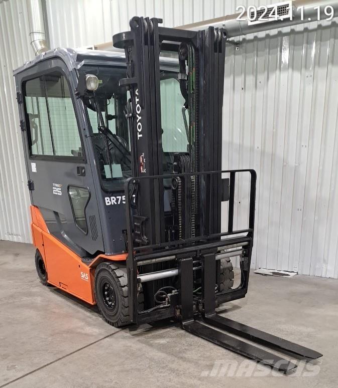 Toyota 8FBMT25 Carretillas de horquilla eléctrica