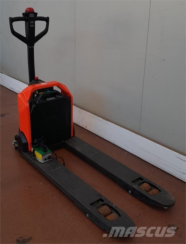 BT LHE130 Carretillas de horquilla eléctrica