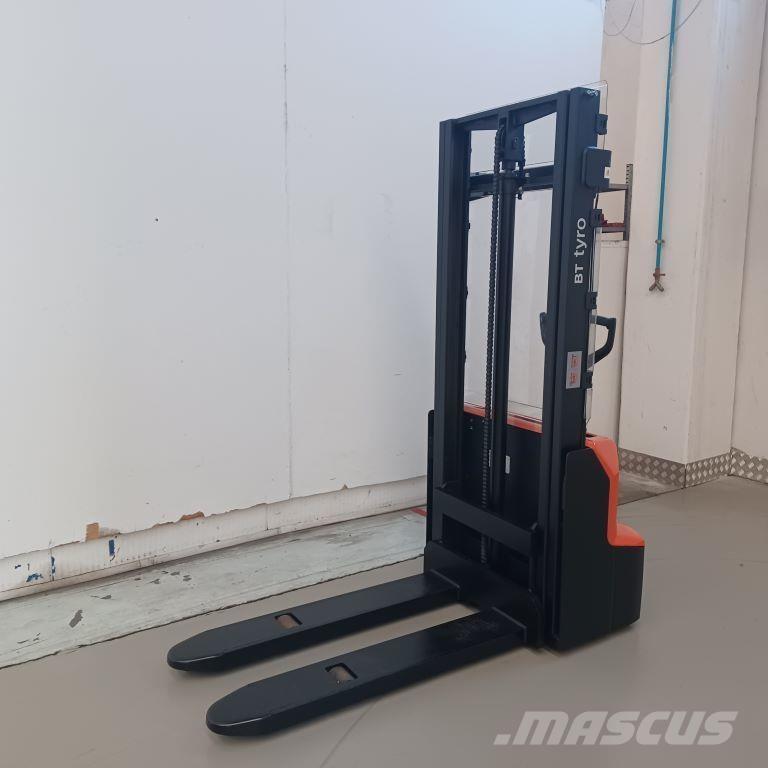 BT SHE100 Apiladores manuales