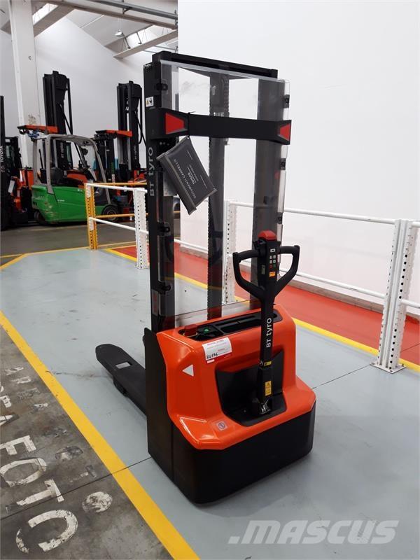 BT SHE100 Apiladores manuales