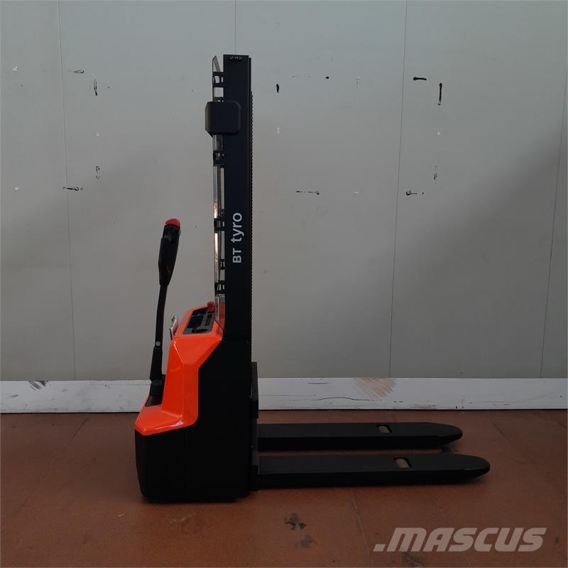 BT SHE100 Apiladores manuales