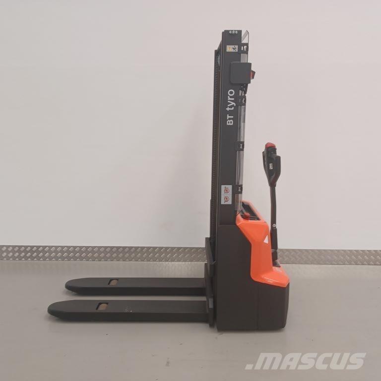 BT SHE100 Apiladores manuales