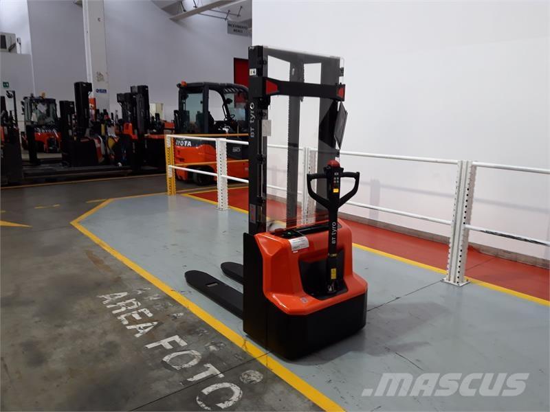 BT SHE100 Apiladores manuales