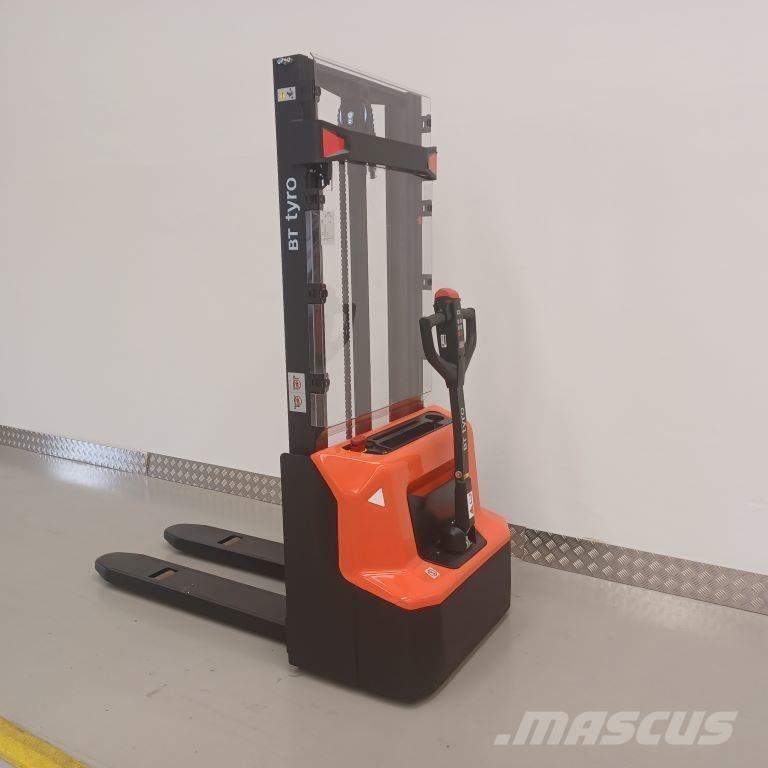 BT SHE100 Apiladores manuales