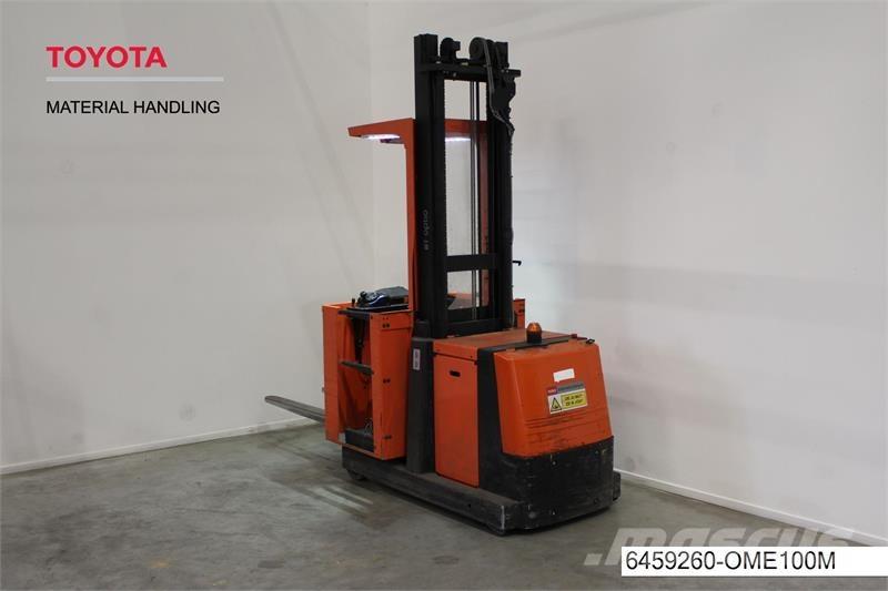 BT OME100M Montacargas recogepedidos de baja altura