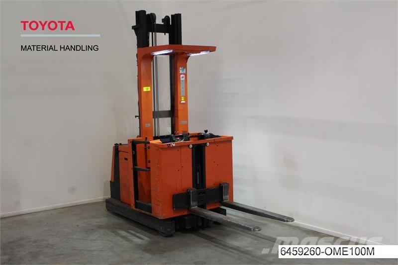 BT OME100M Montacargas recogepedidos de baja altura