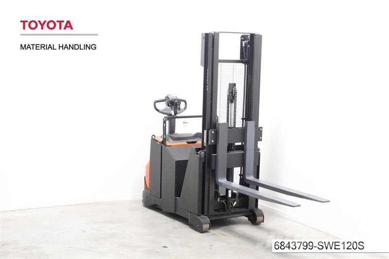 BT SWE120S Montacargas manual