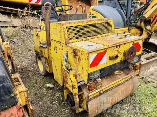 Bomag BW100AC Rodillos combinados