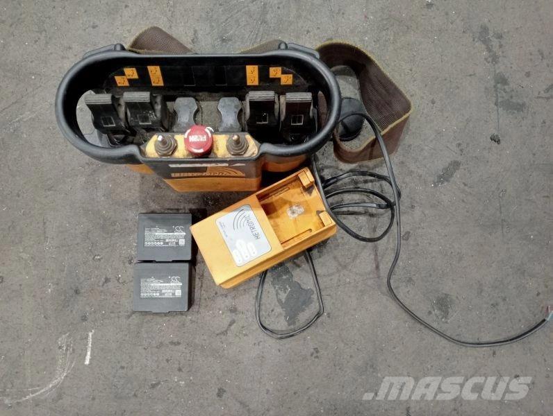 Cormach 28000 E3 Grúas cargadoras