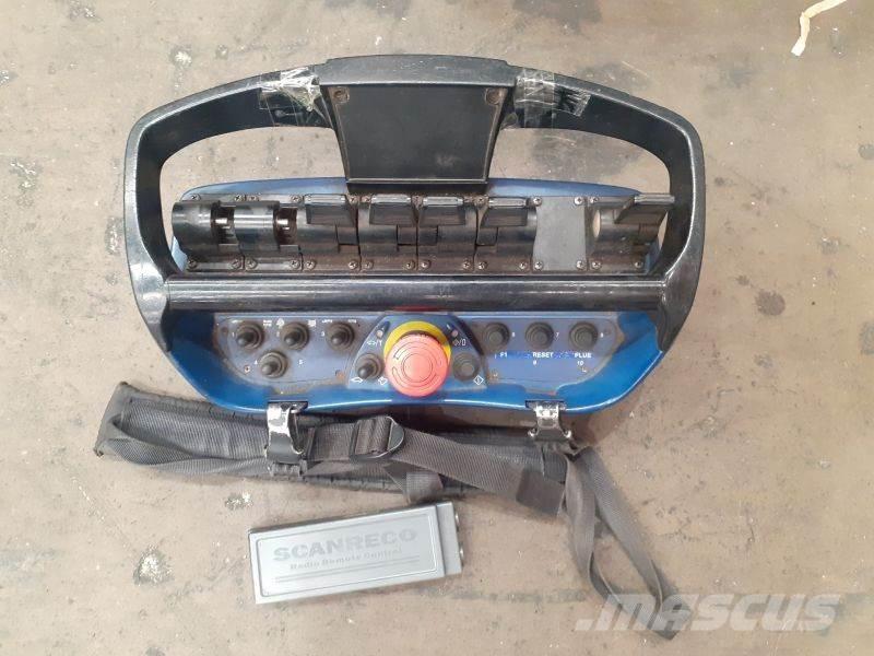 Cormach 28000 E4 Grúas cargadoras