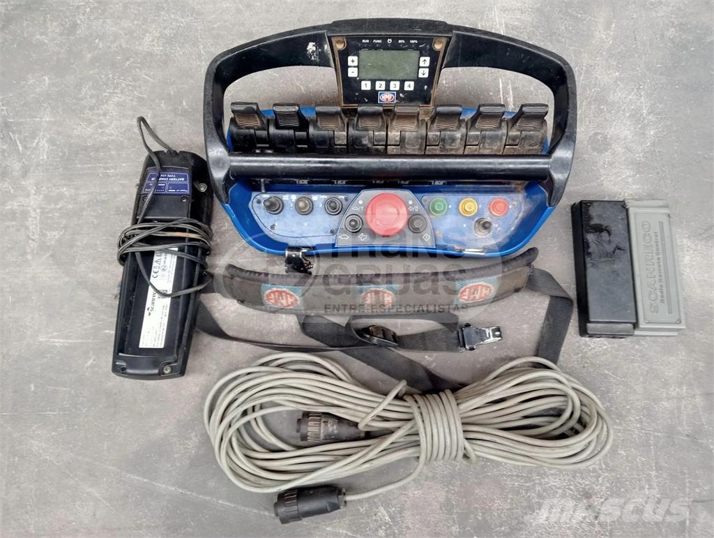 HMF 3220 K6 Grúas cargadoras