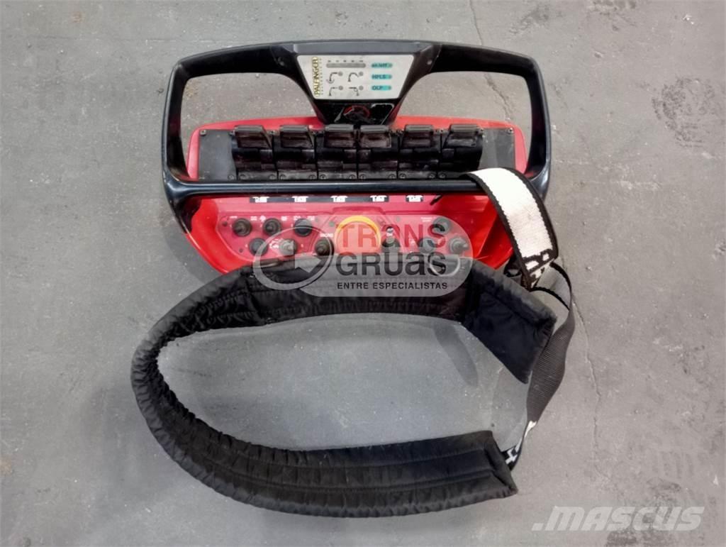 Palfinger PK 29002 Grúas cargadoras