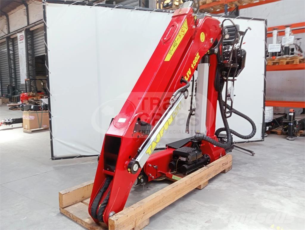 Tajfun Liv L150Z.96 Grúas y cargadoras