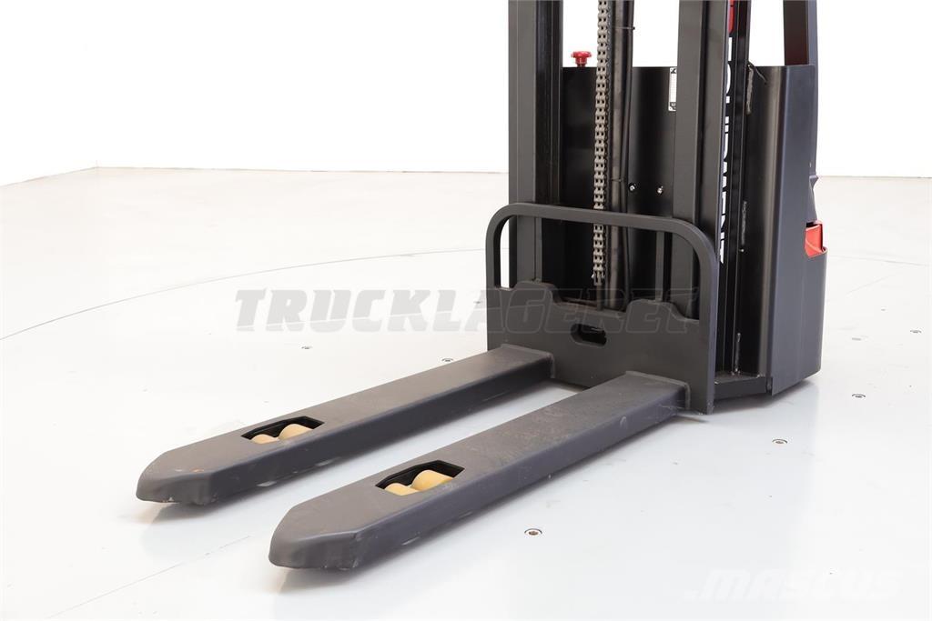 EP ES15-15ES Montacargas manual