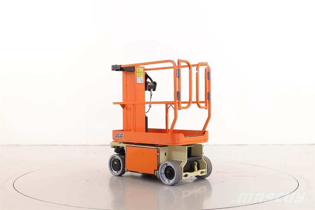 JLG 1230ES Plataformas con jaula de elevación