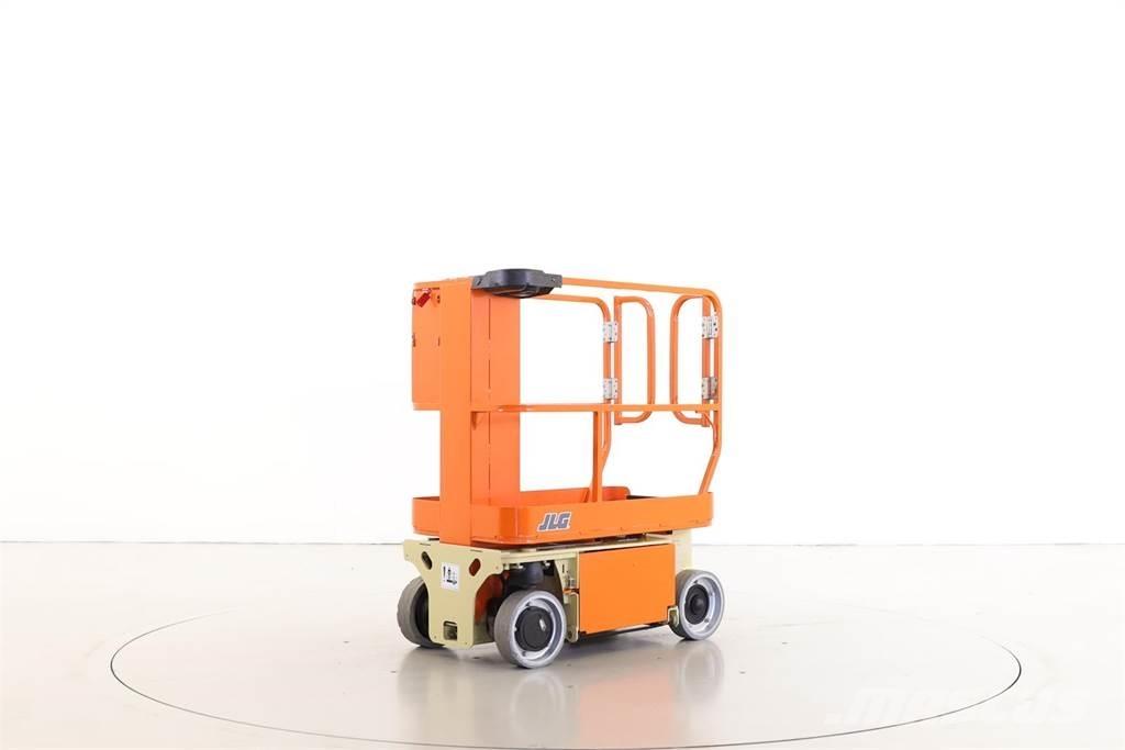 JLG 1230ES Plataformas con jaula de elevación