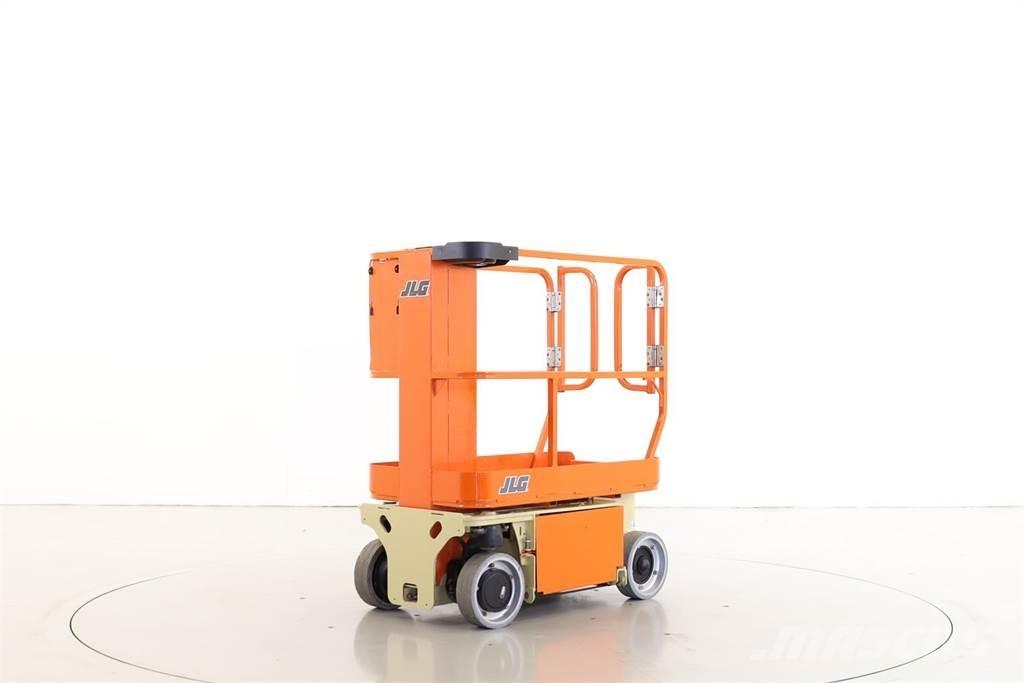 JLG 1230ES Plataformas con jaula de elevación