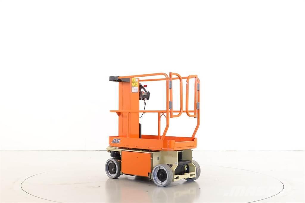 JLG 1230ES Plataformas con jaula de elevación