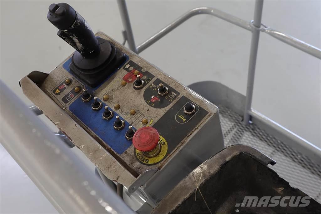 Manitou 170AETJL Plataformas con brazo de elevación manual