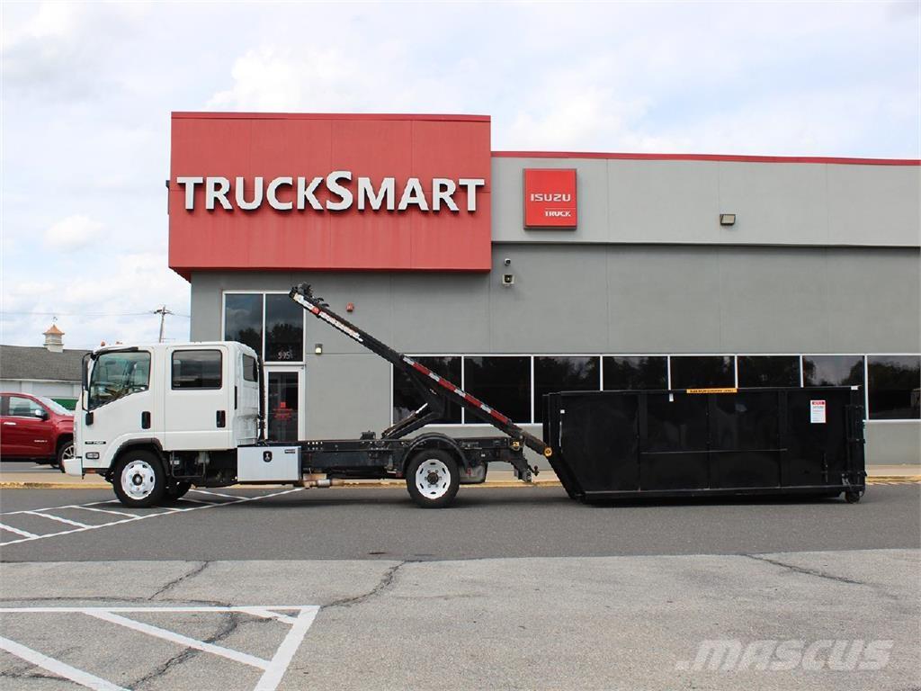 Isuzu NQR Camiones portacontenedores