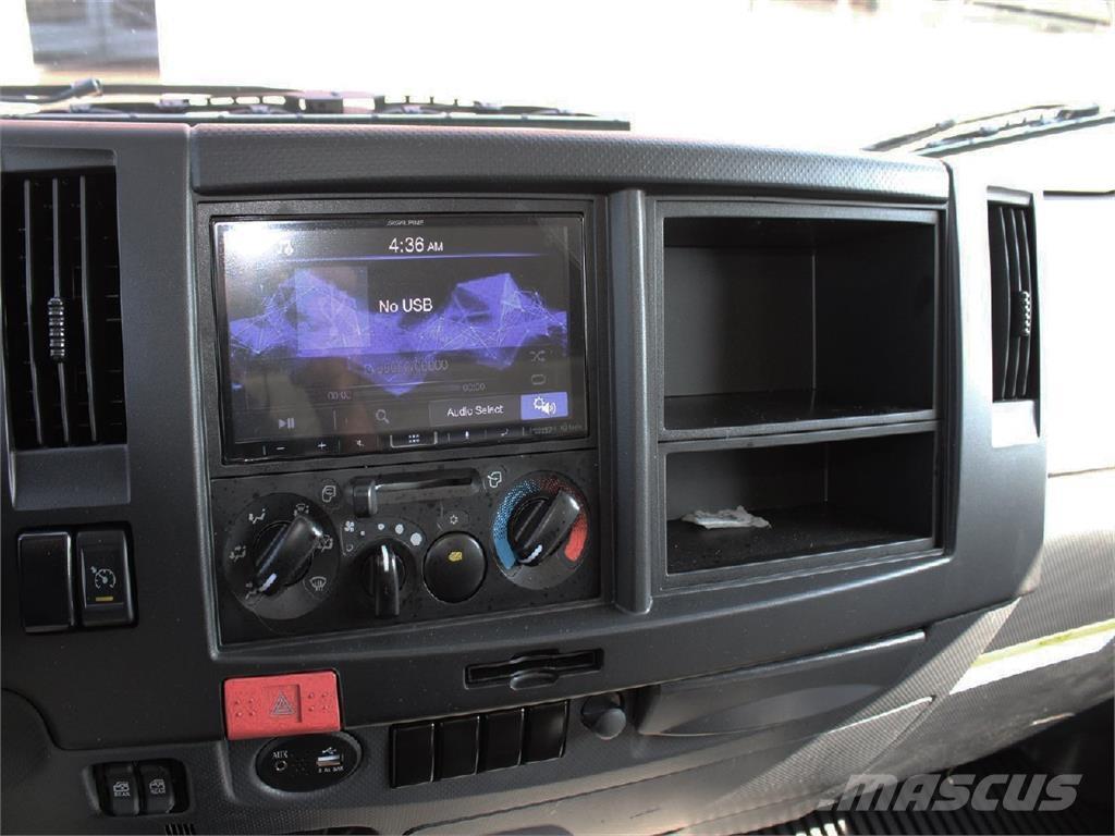 Isuzu NRR Bañeras basculantes usadas