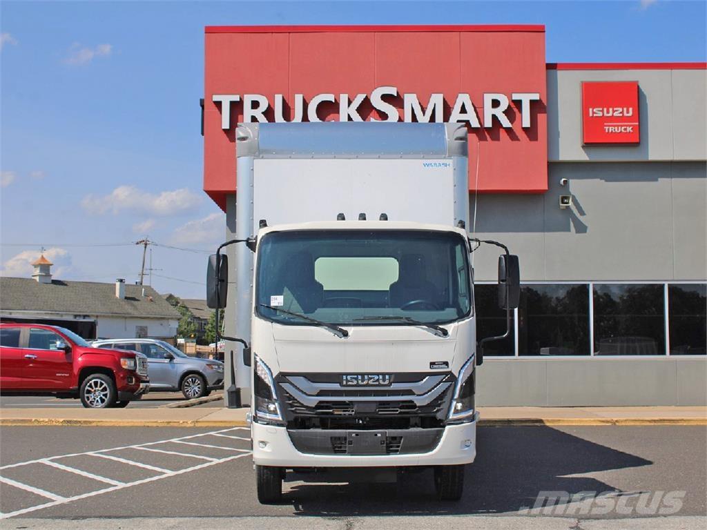 Isuzu NRR Camiones con caja de remolque