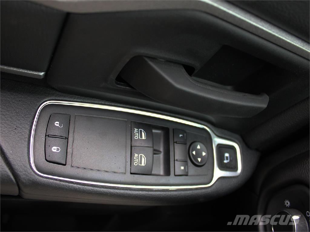 RAM 5500 Plataformas sobre camión