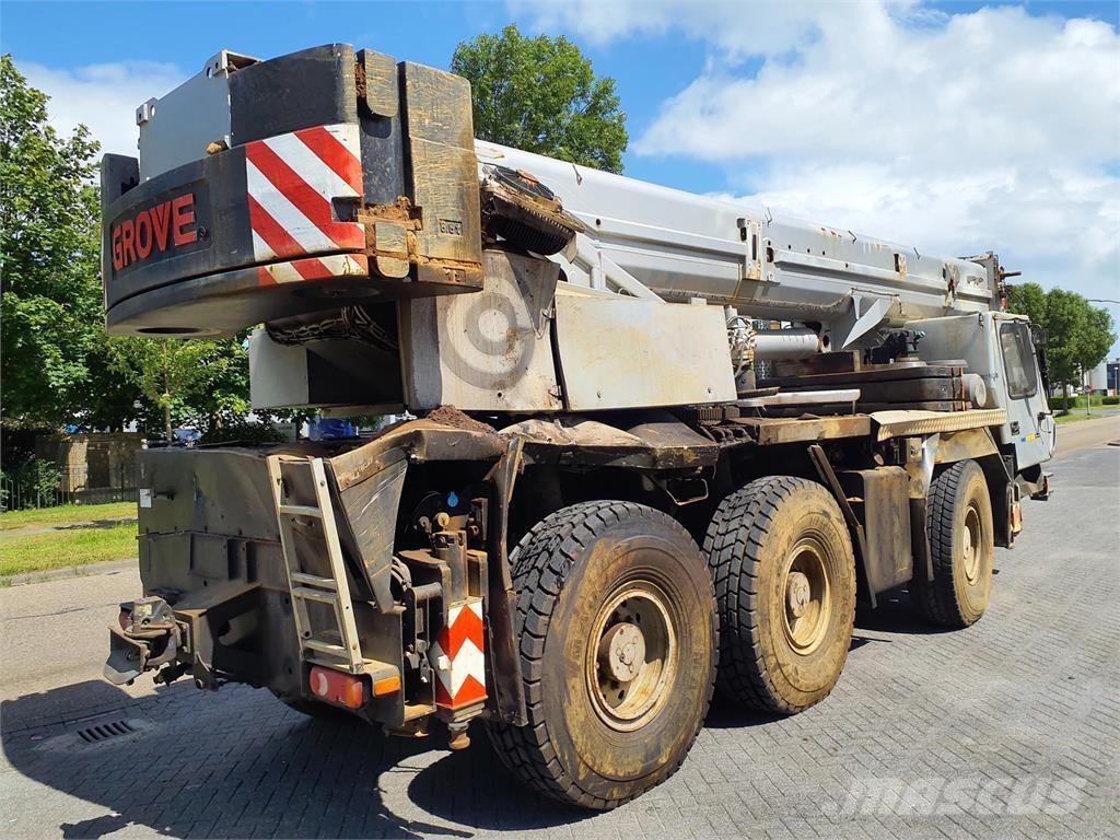 Grove GMK 3055 Grúas todo terreno