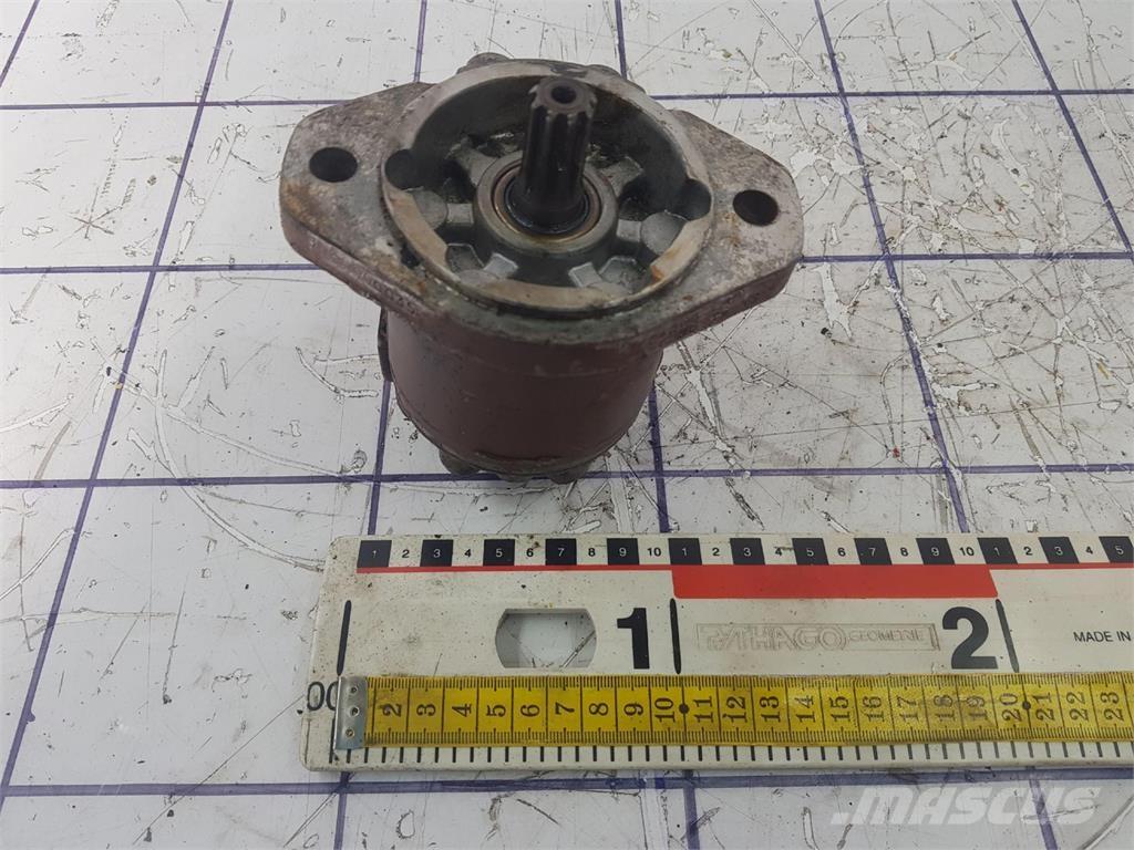 Grove steering pump Piezas y equipos para grúas