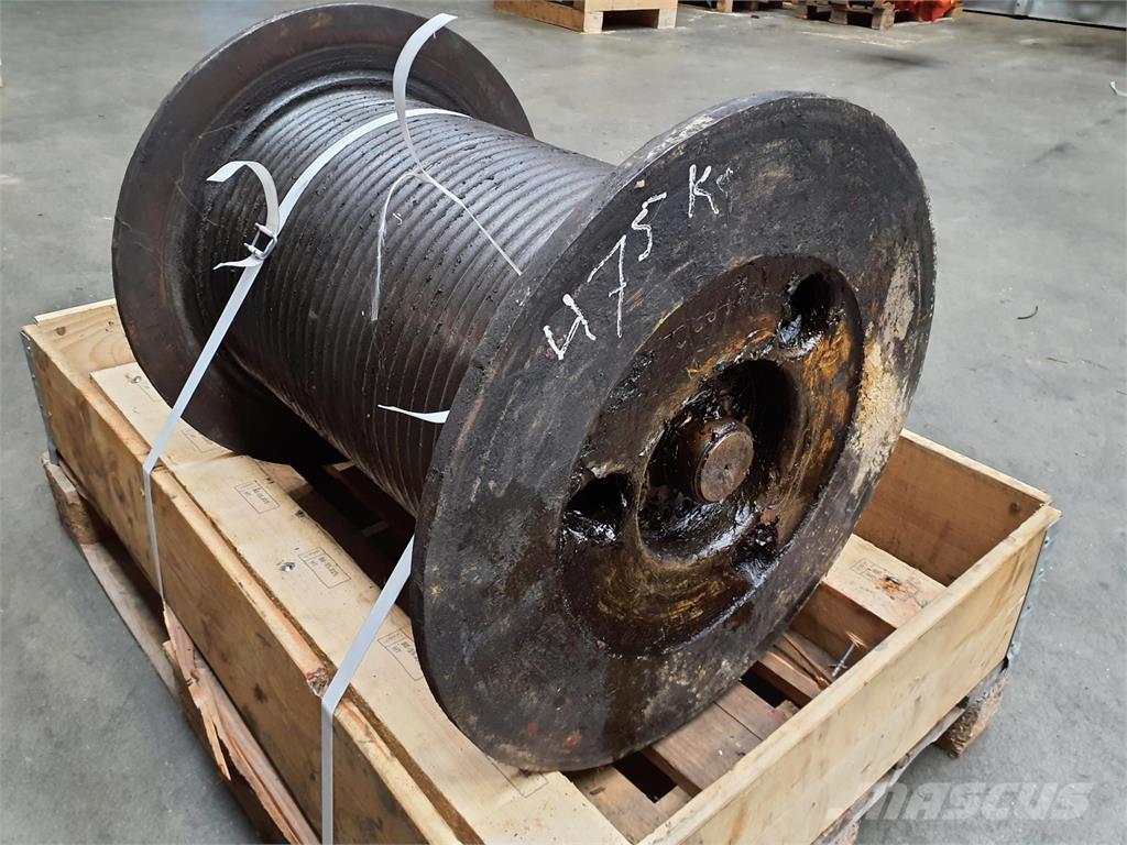 Krupp KMK 4070 winch Piezas y equipos para grúas