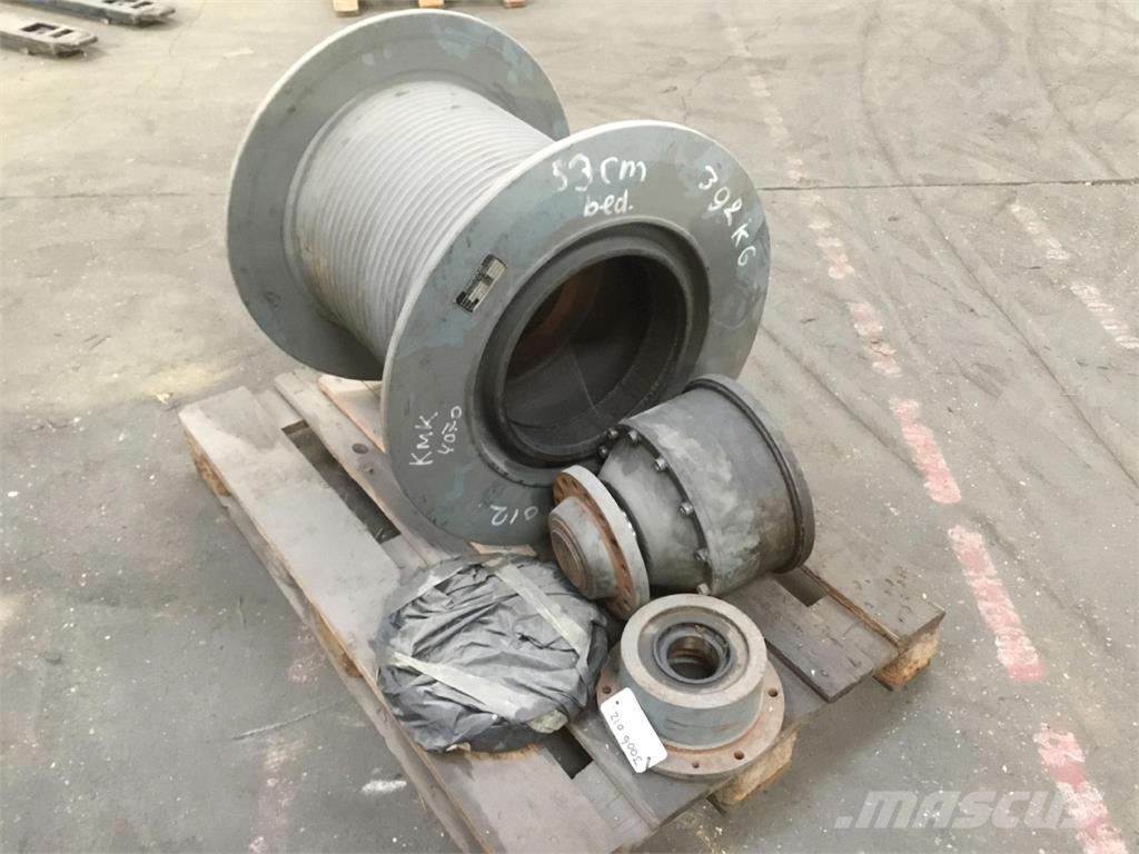 Krupp KMK 4070 winch Piezas y equipos para grúas