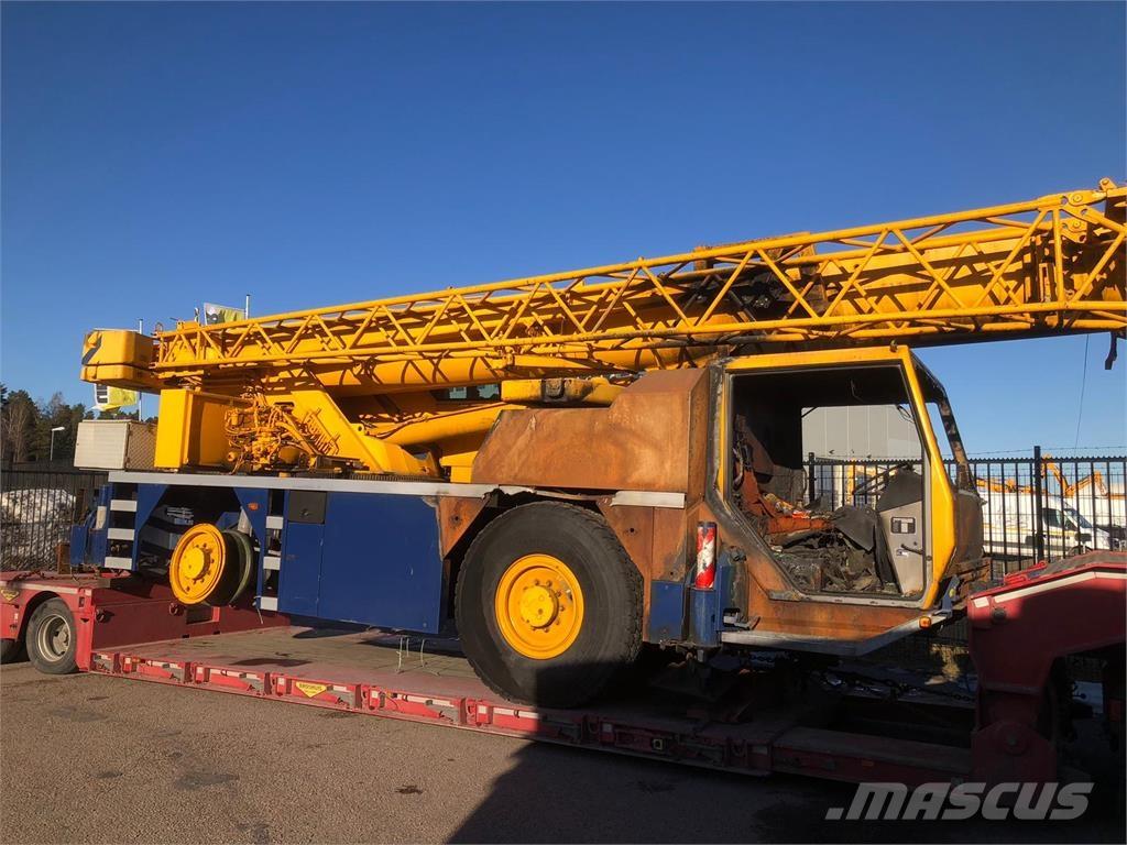 Liebherr LTM 1030-2 Grúas todo terreno