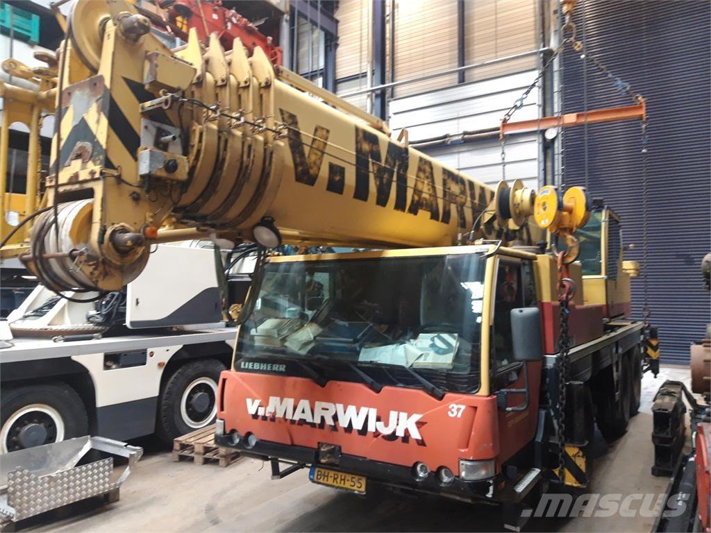 Liebherr LTM 1060-2 Grúas todo terreno