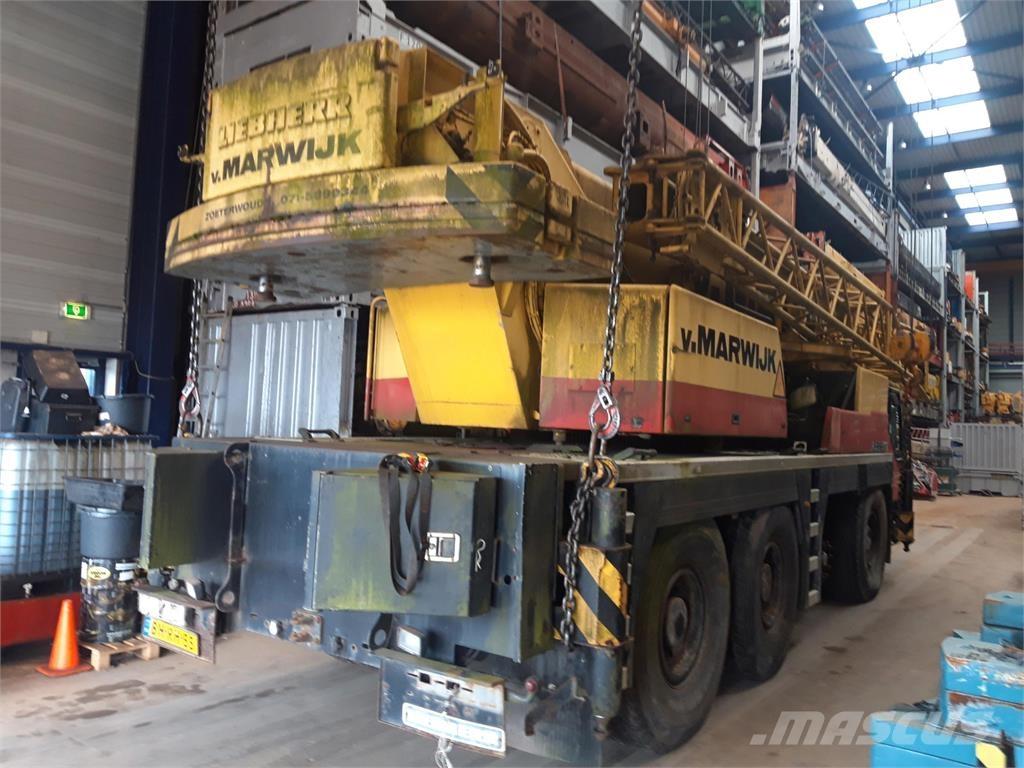 Liebherr LTM 1060-2 Grúas todo terreno