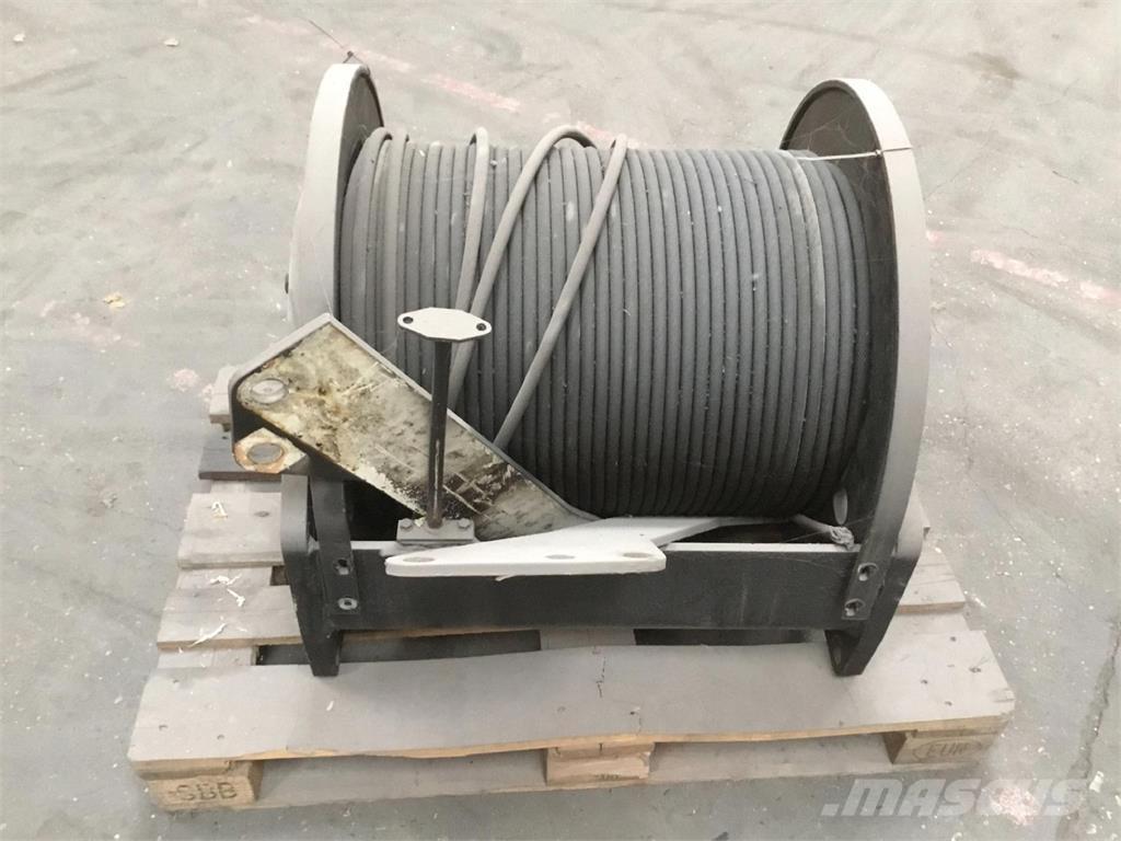 PPM 400 ATT winch Piezas y equipos para grúas