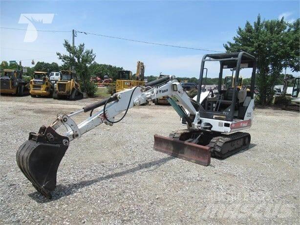 Bobcat 325 Otros