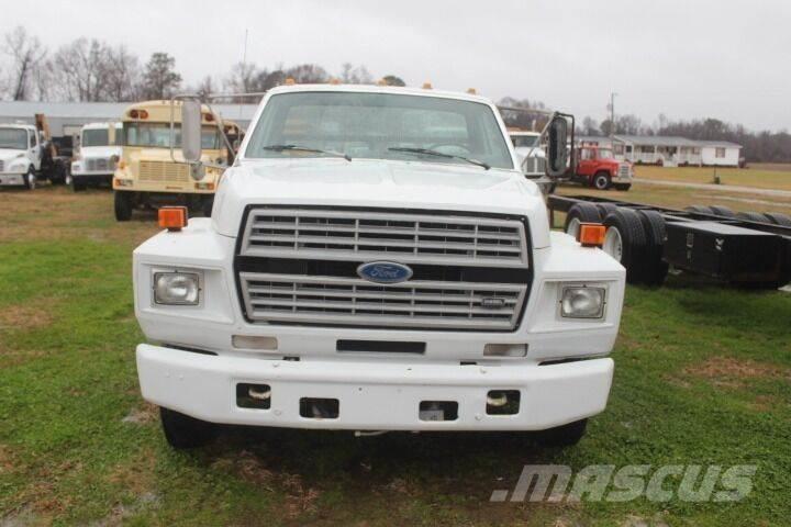 Ford F-600 Otros