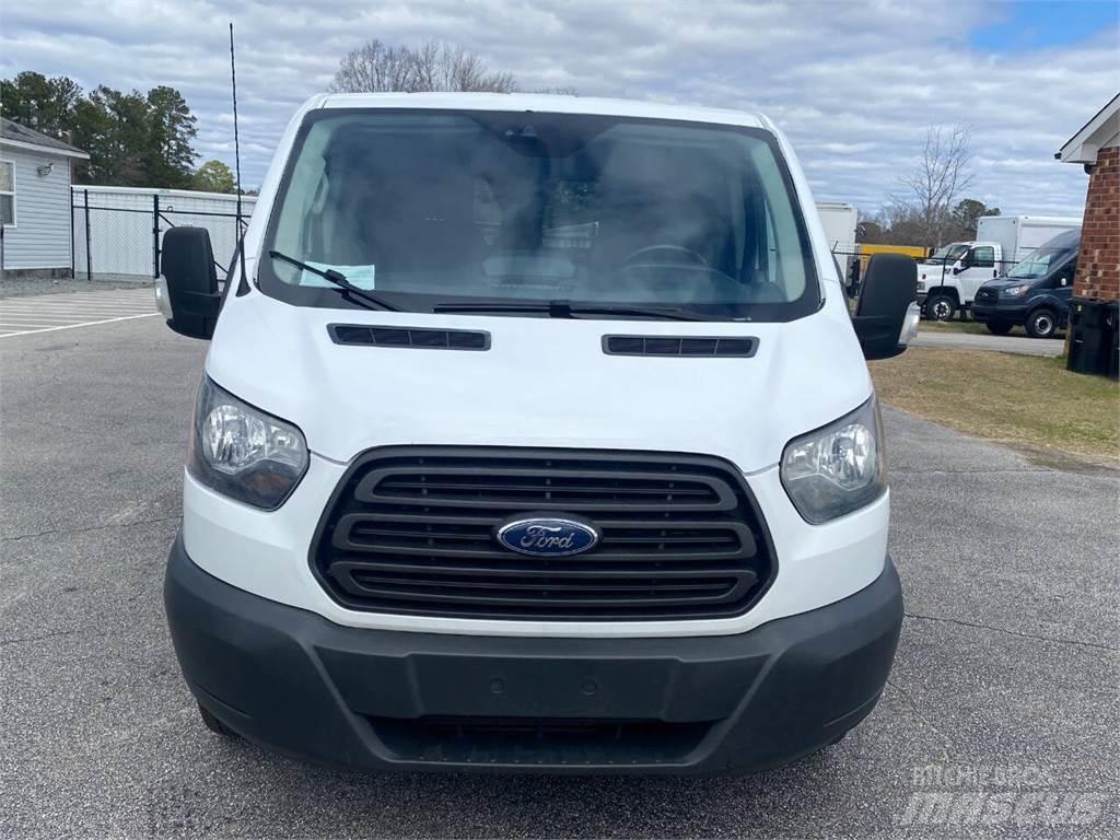 Ford Transit Otros