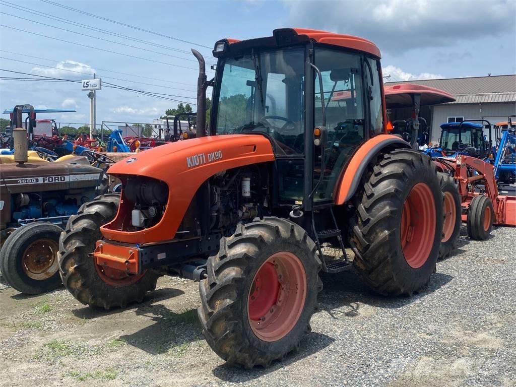 Kioti DK90 Otros