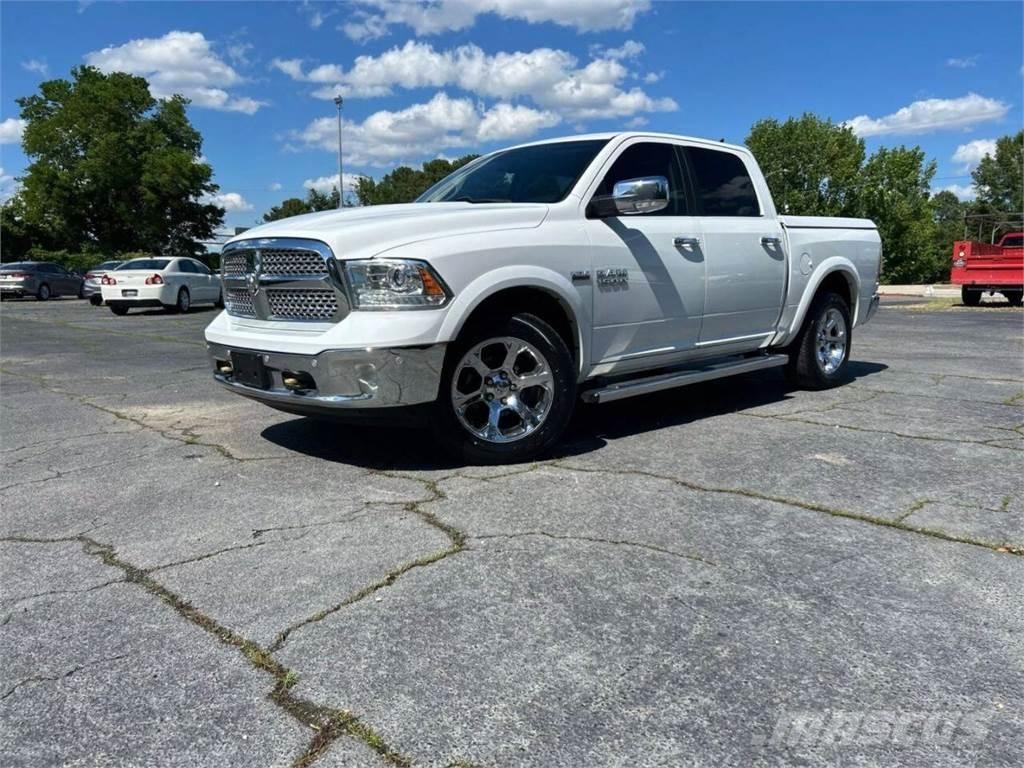 RAM 1500 Otros