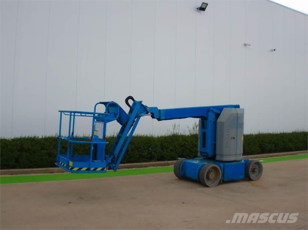 Genie Z30-20N Plataformas con brazo de elevación manual