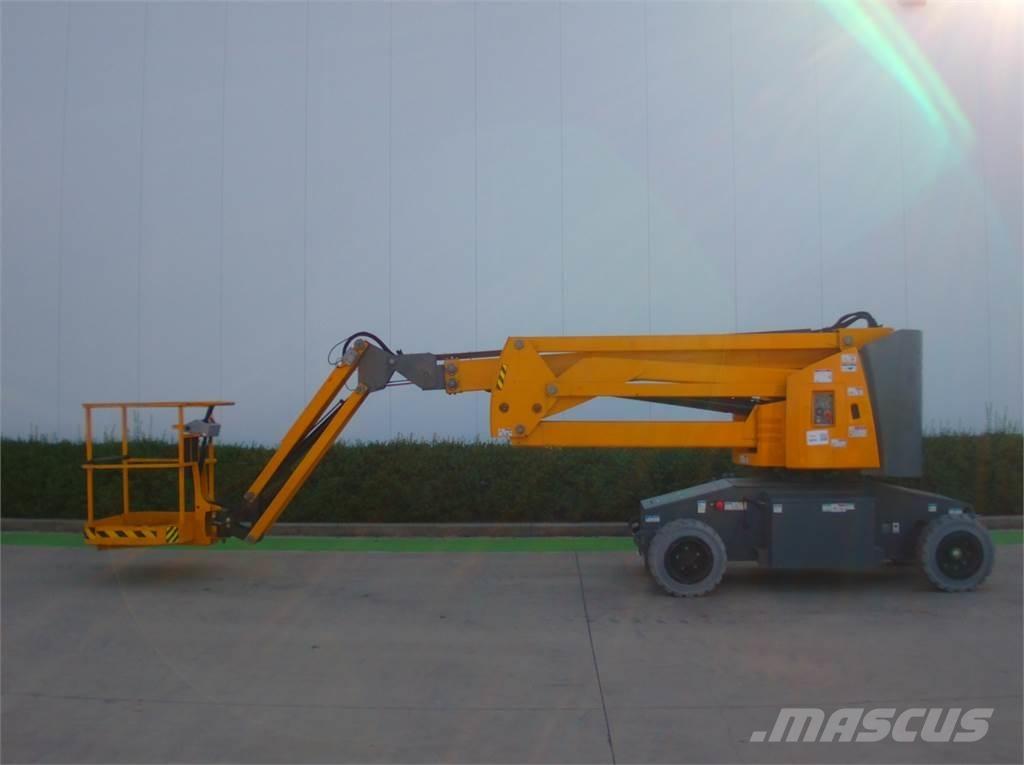 Haulotte HA15IP Plataformas con brazo de elevación manual