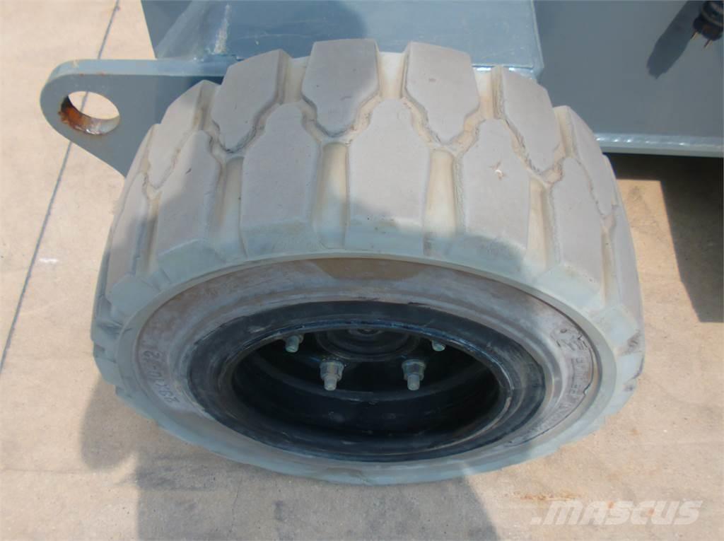 Haulotte HA15IP Plataformas con brazo de elevación manual