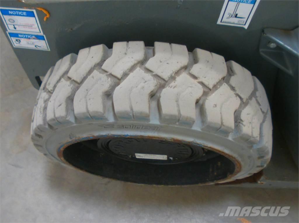 Haulotte STAR 10 Plataformas con jaula de elevación